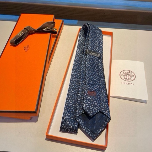 Hermes Tie Full of H logos - Picture 3 of 8